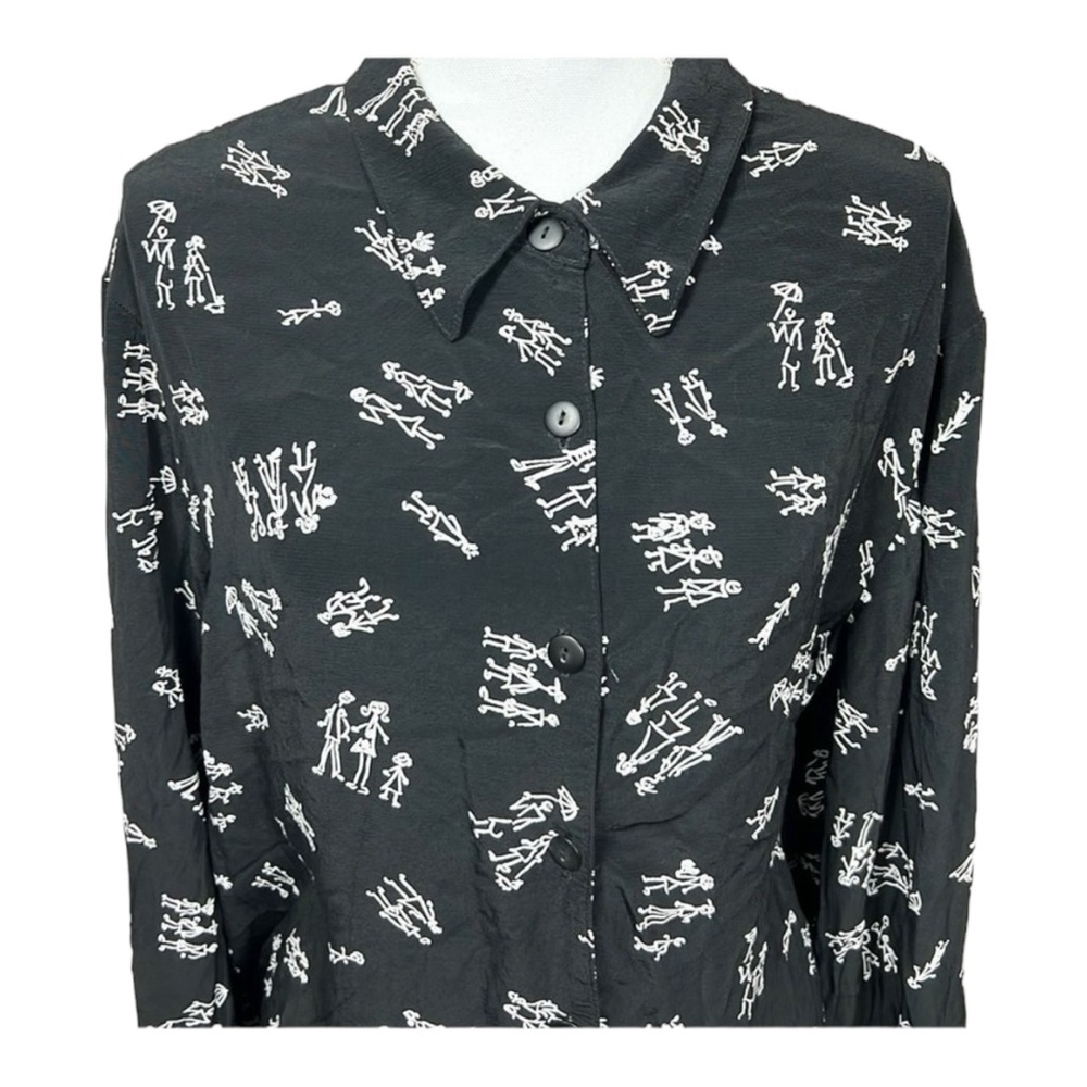 Illusion Vintage Black & White Button Down People Design Top Size Large?